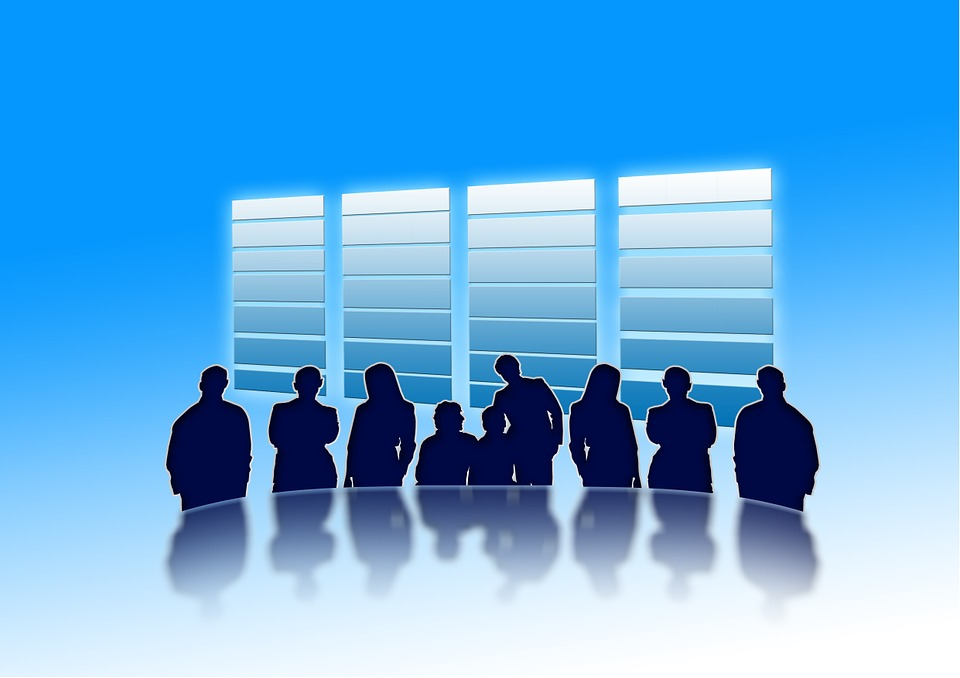 創(chuàng)業(yè)時注冊公司還是注冊個體戶