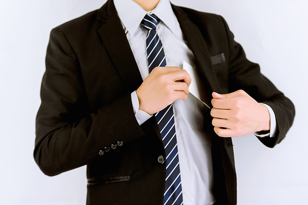 香港注冊公司如何匯款國內(nèi)，存在什么限制